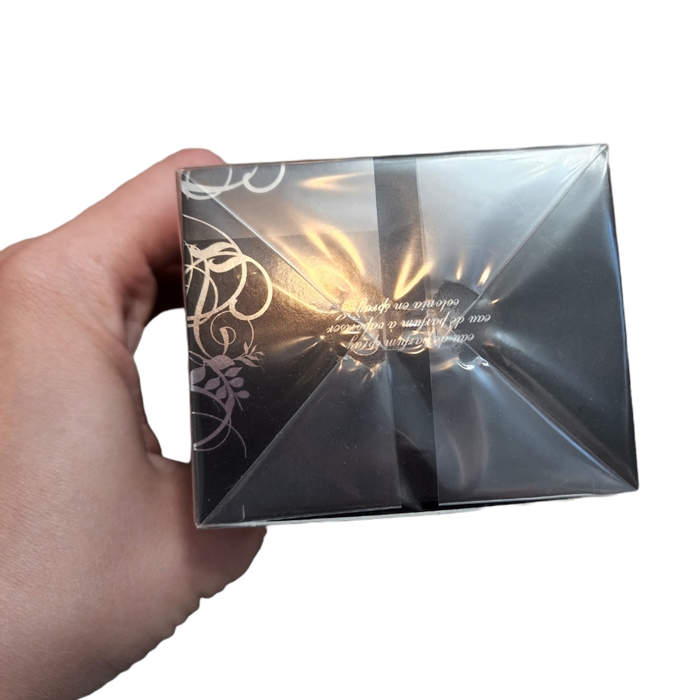 Avon outspoken intense by fergie - Picture 3 of 4